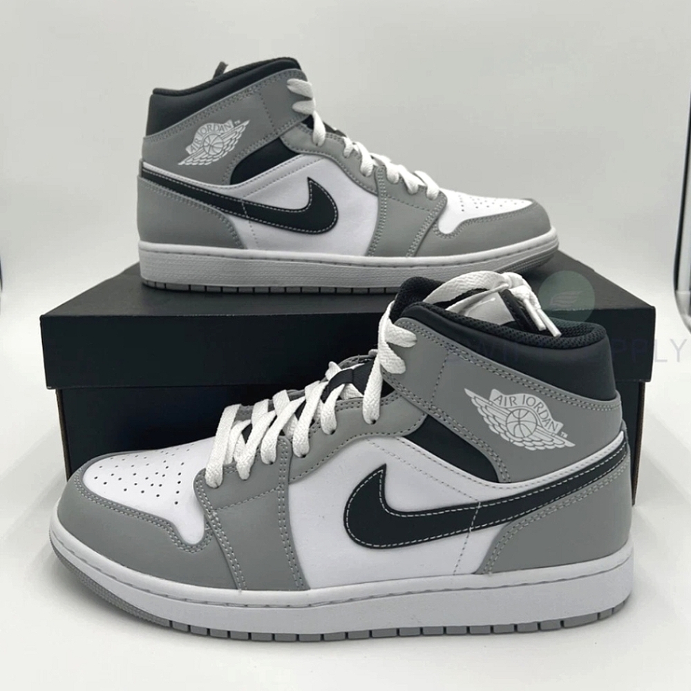 EUC Nike Air Jordan 1 Mid Men's Smoke Gray & White Sneakers Sz. 10